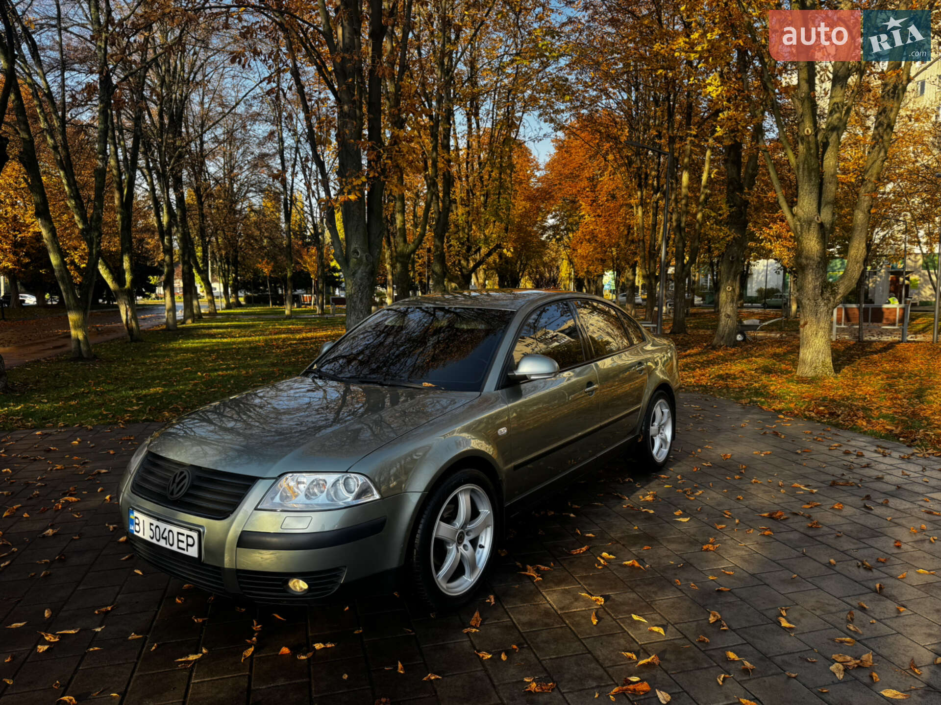 VOLKSWAGEN PASSAT 2003