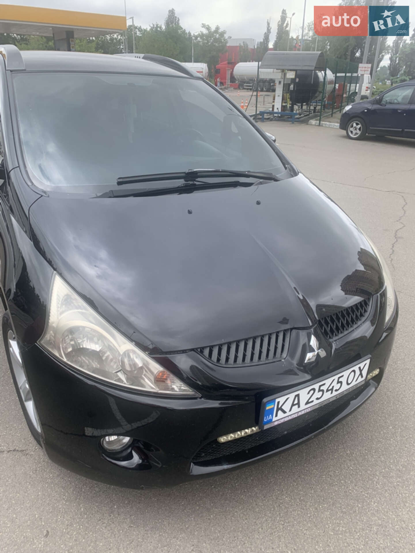 MITSUBISHI GRANDIS 2008