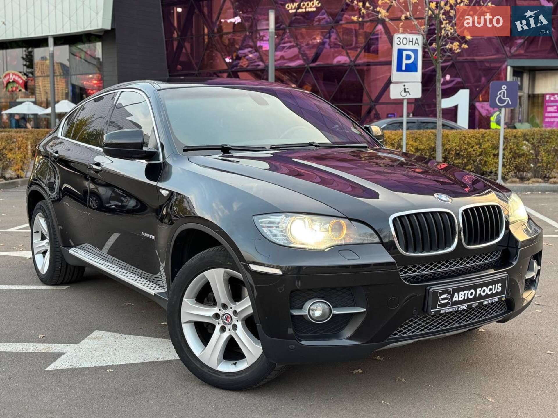 BMW X6 2011