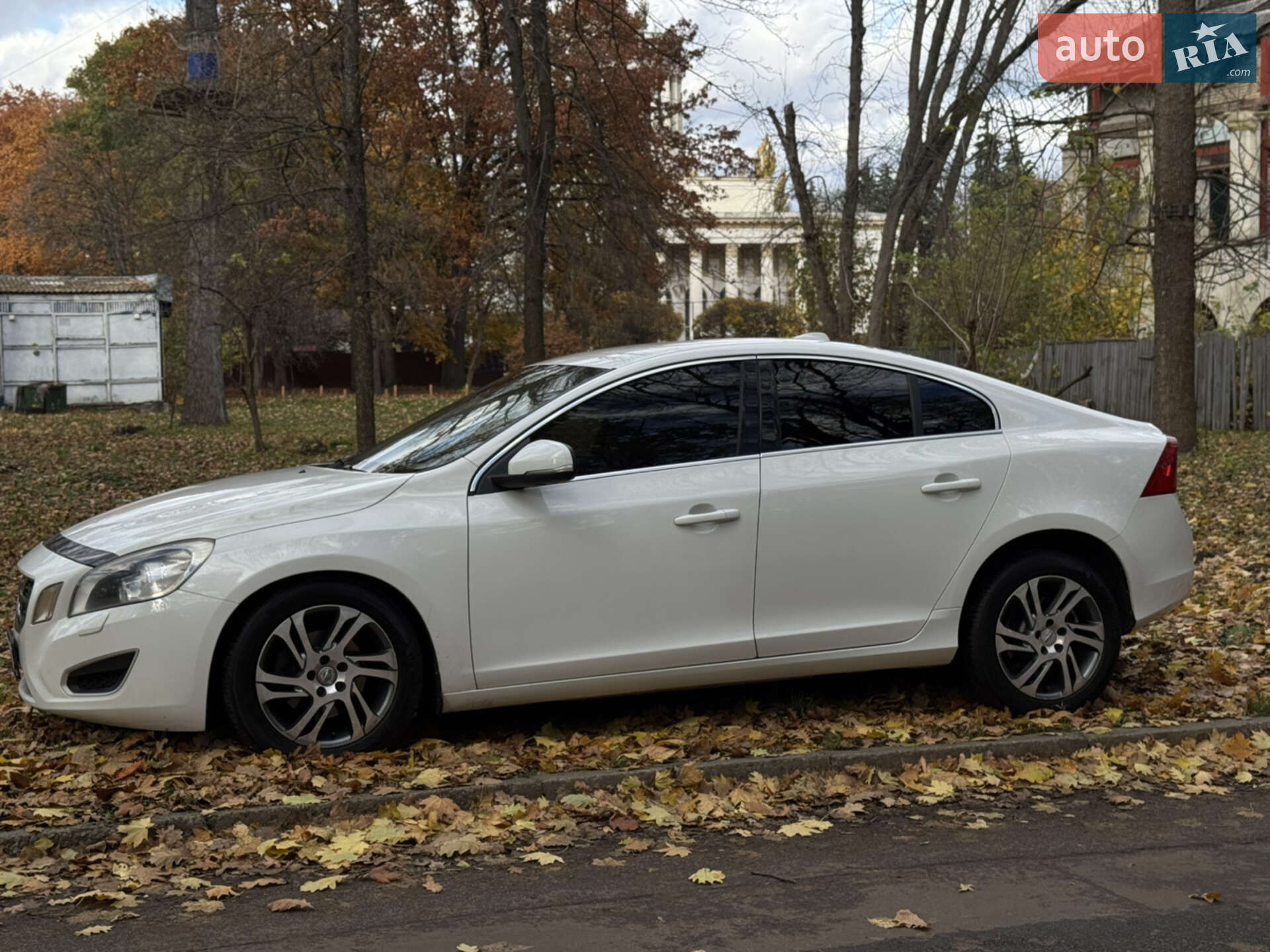 VOLVO S60 2013