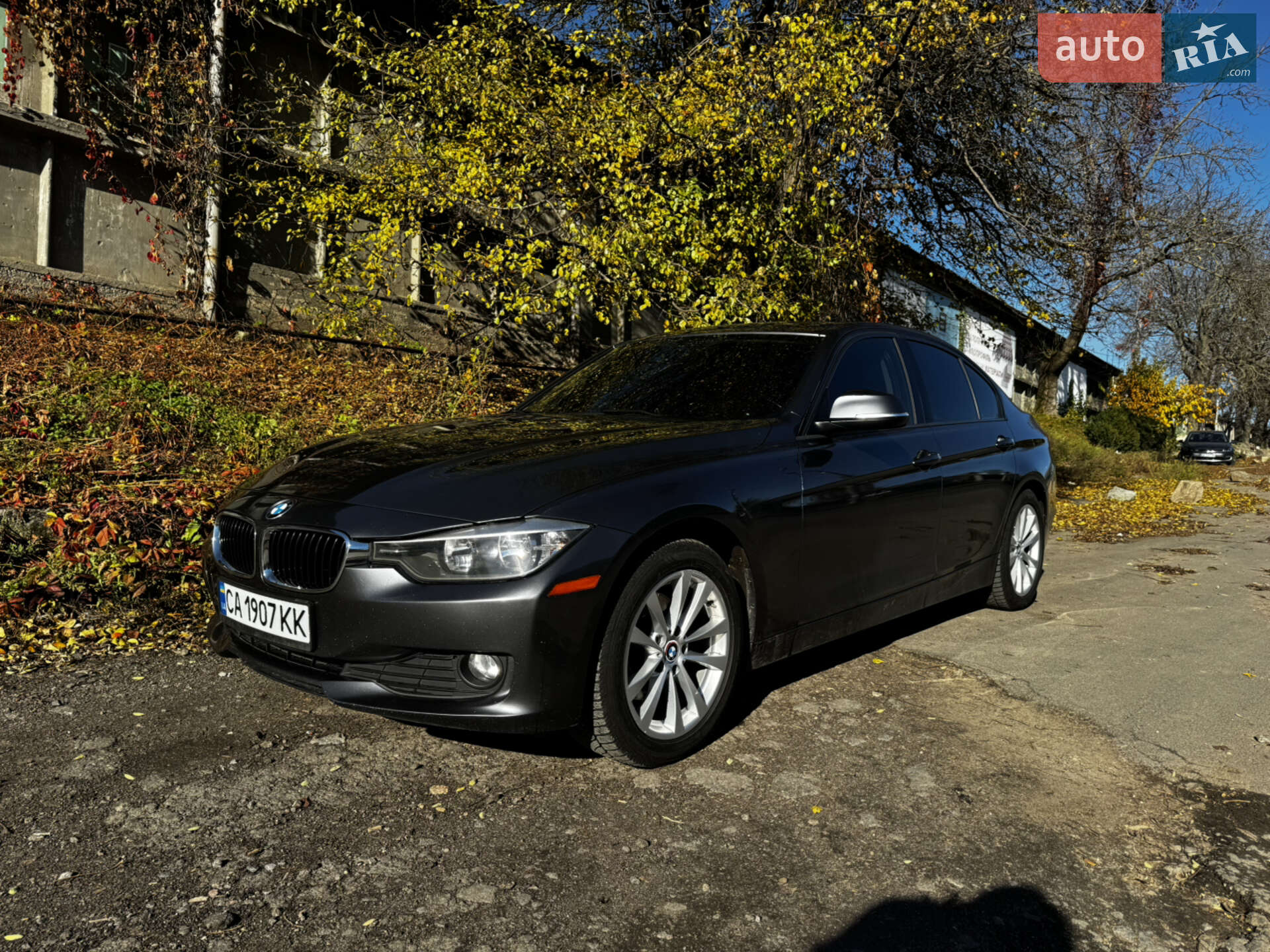 Головне фото звіту автомобіля BMW 320I 2014