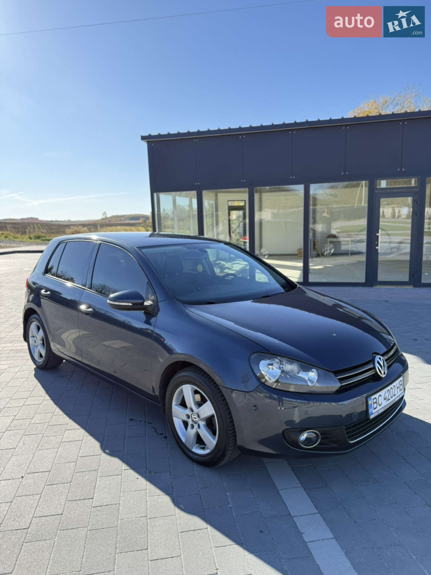 VOLKSWAGEN GOLF 2010
