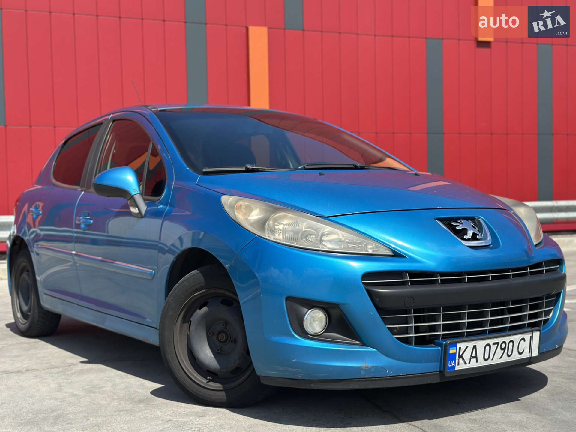 PEUGEOT 207 2011