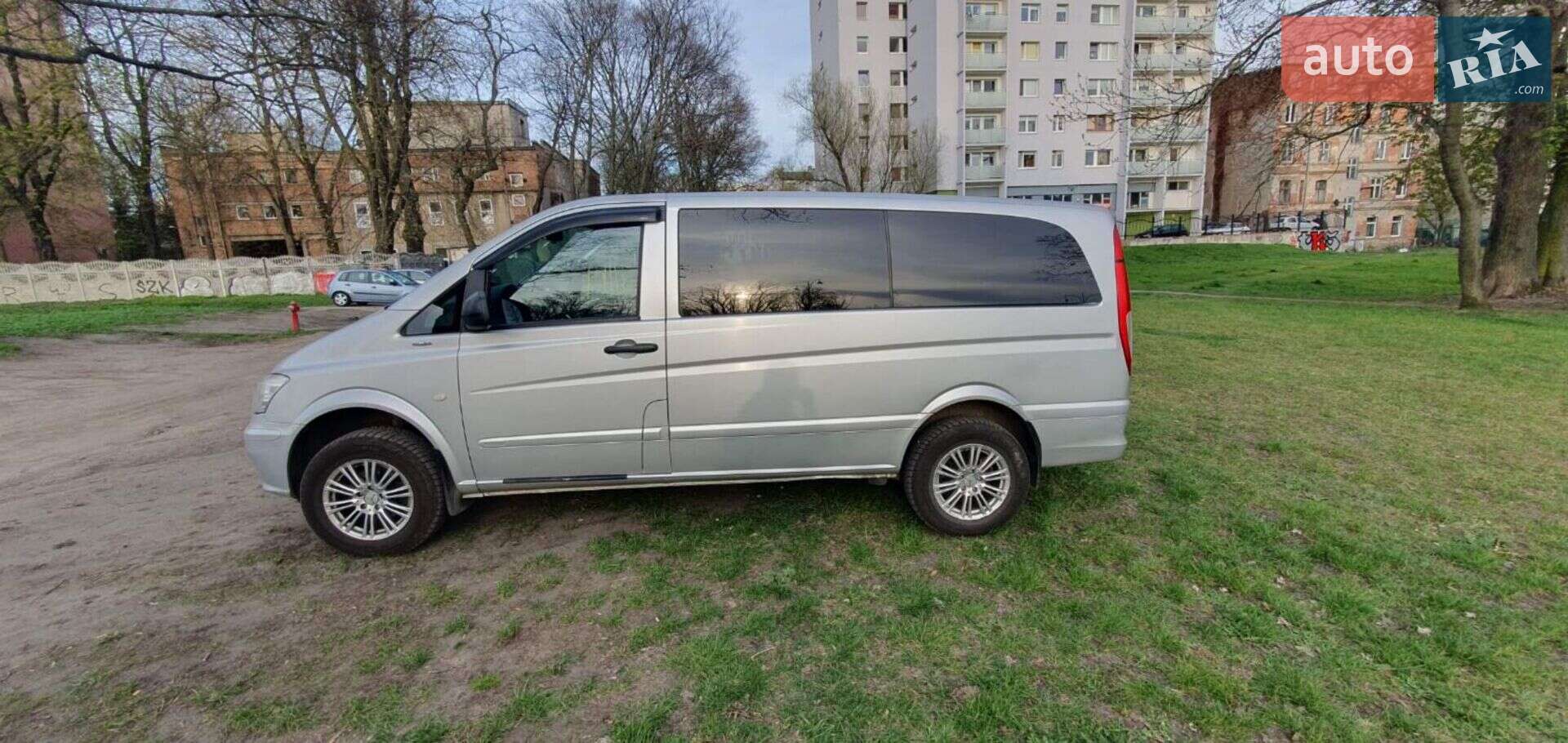 MERCEDES-BENZ VITO 113 2011
