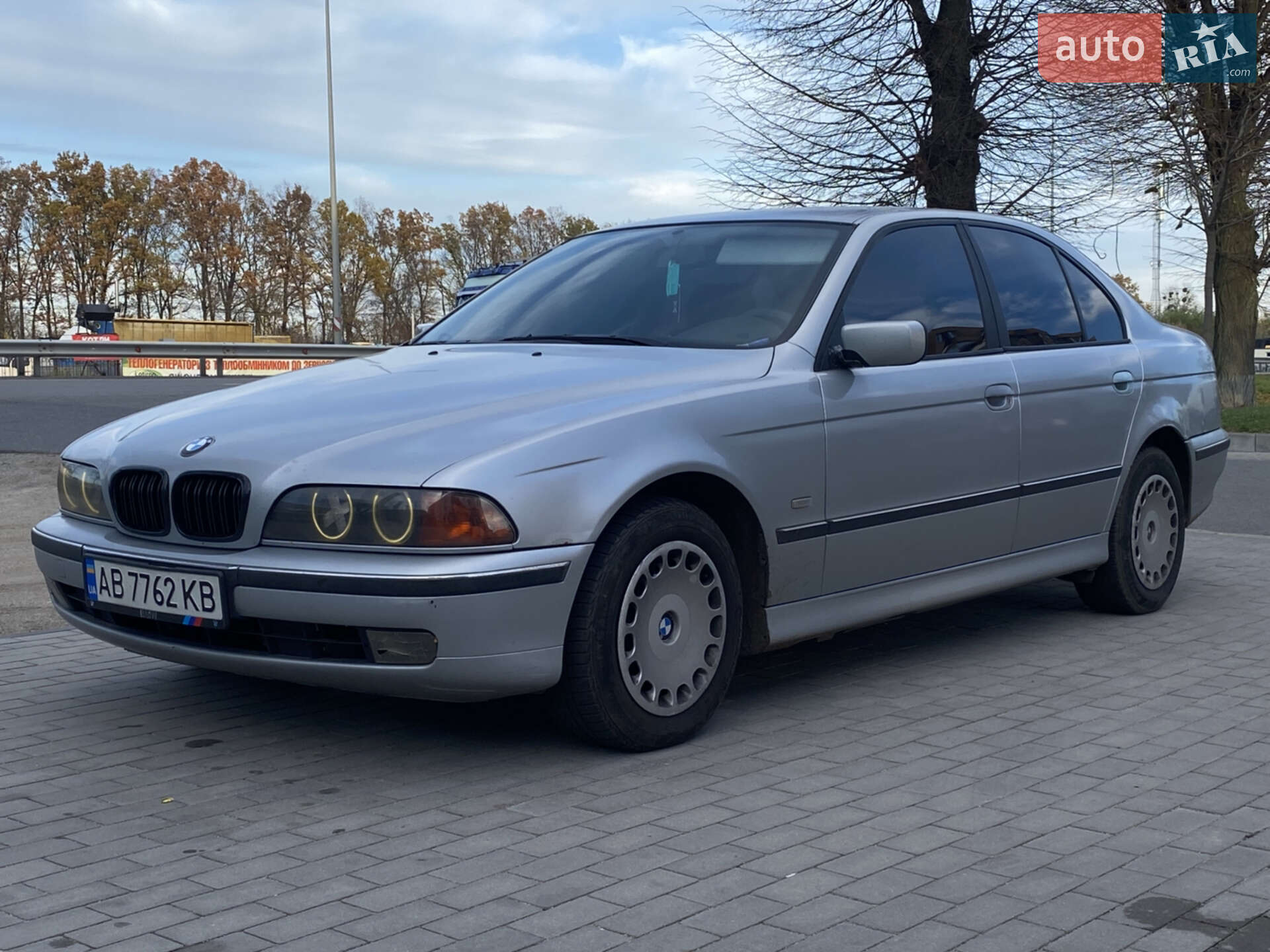 BMW 520I 1998