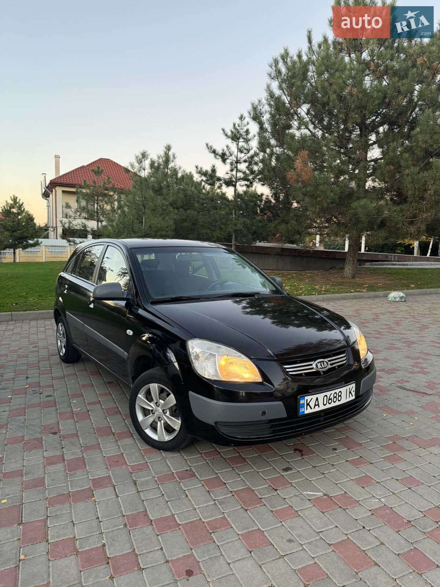 Головне фото звіту автомобіля KIA RIO 2008