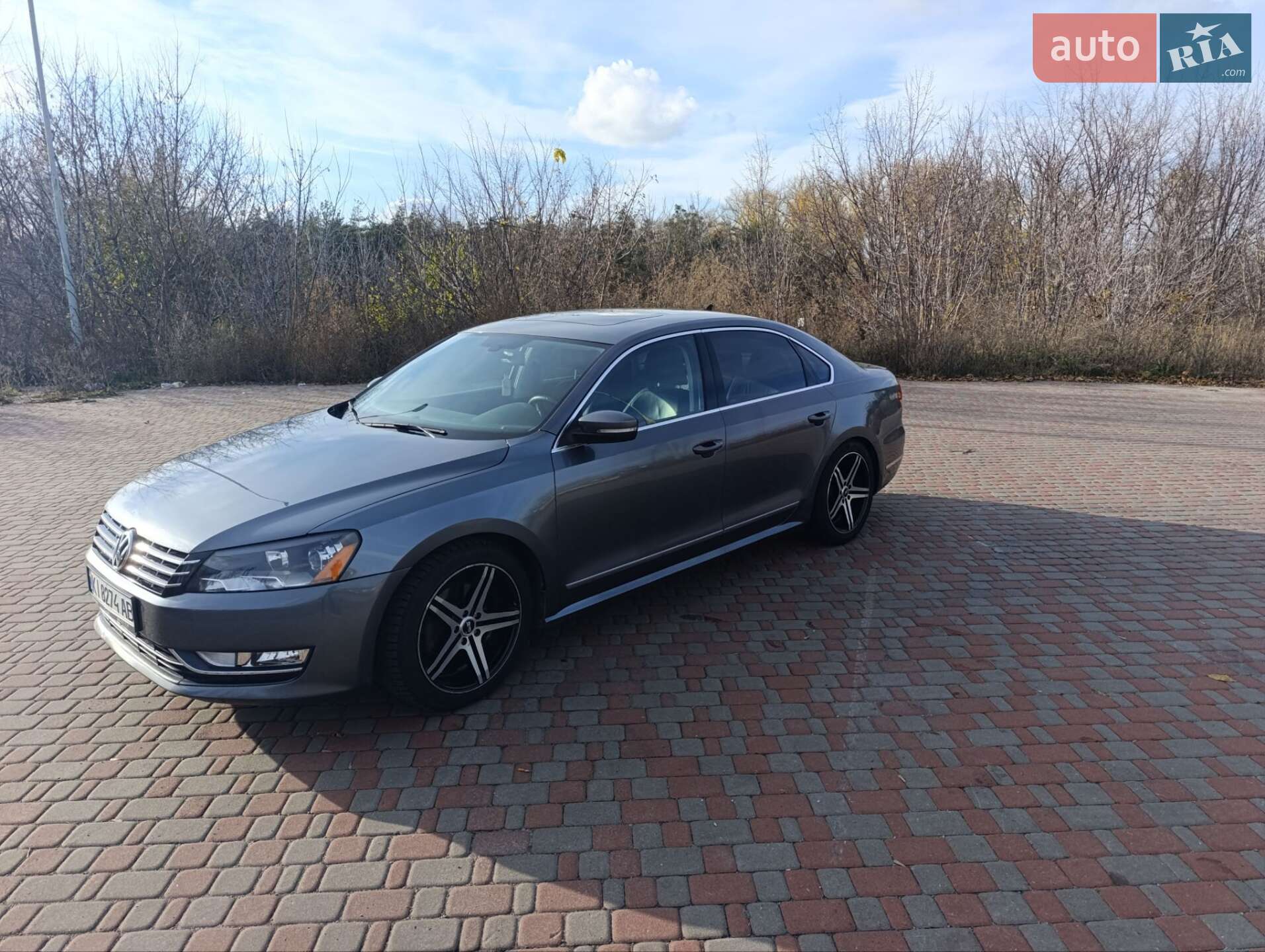 VOLKSWAGEN PASSAT 2013