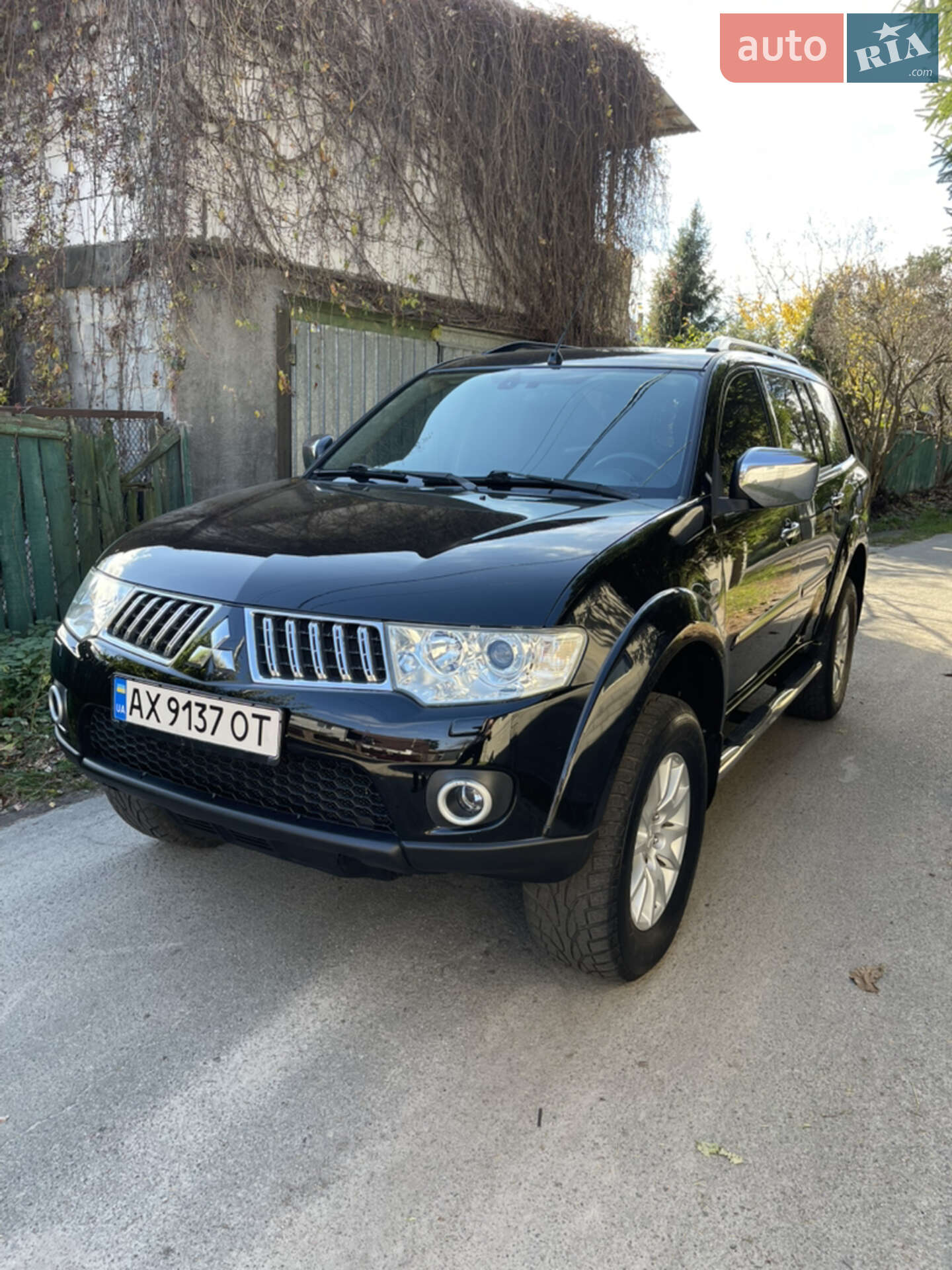 MITSUBISHI PAJERO SPORT 2012