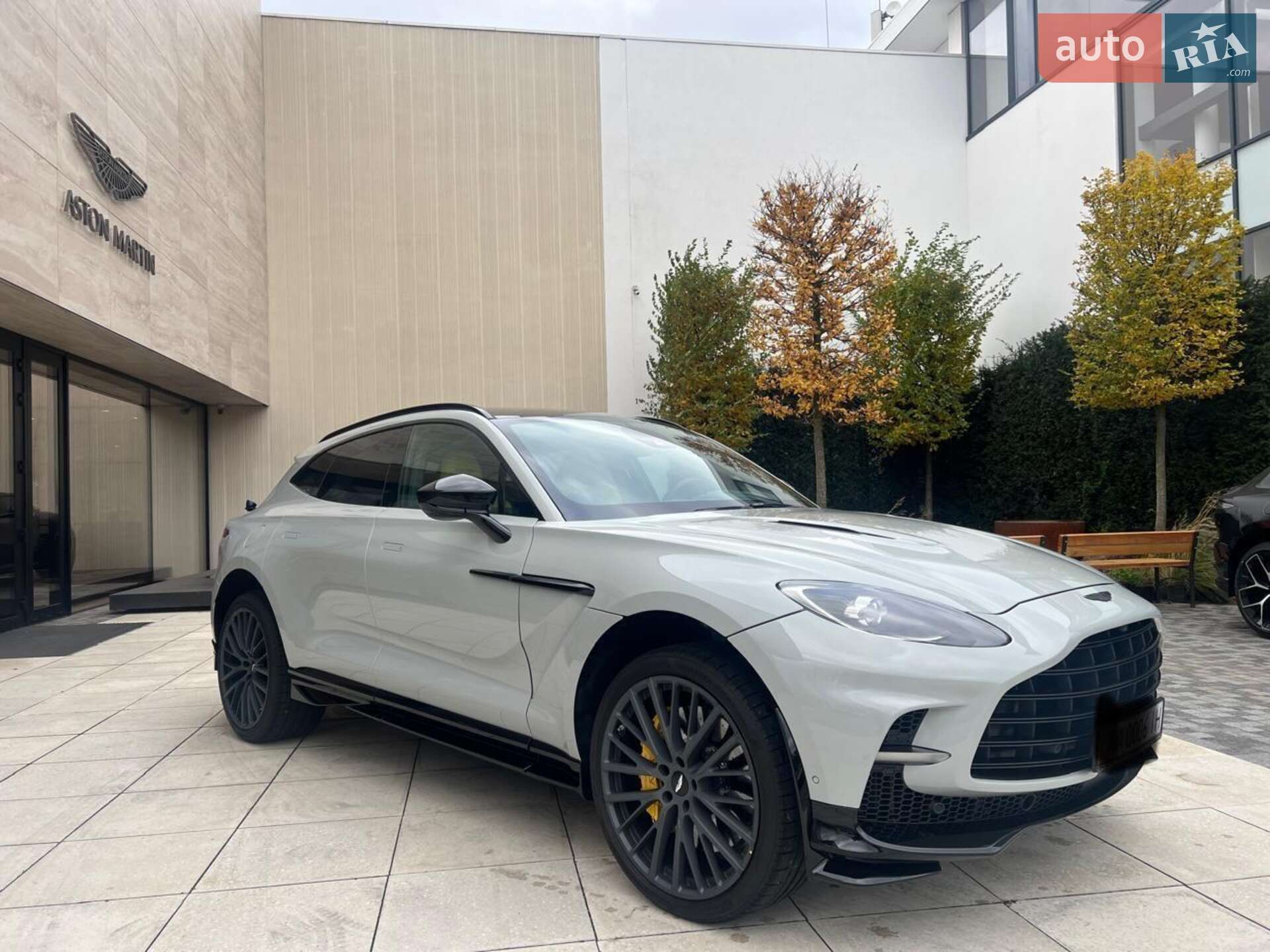 ASTON MARTIN DBX707 2022