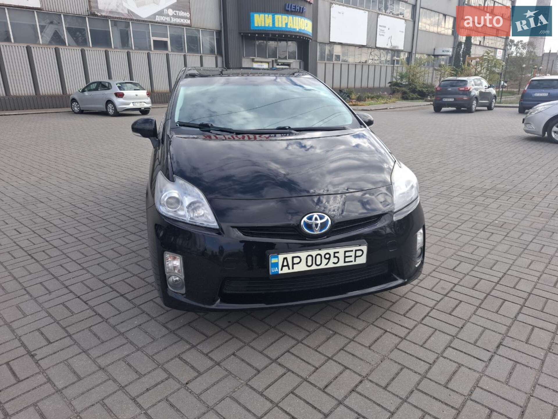 TOYOTA PRIUS 2010