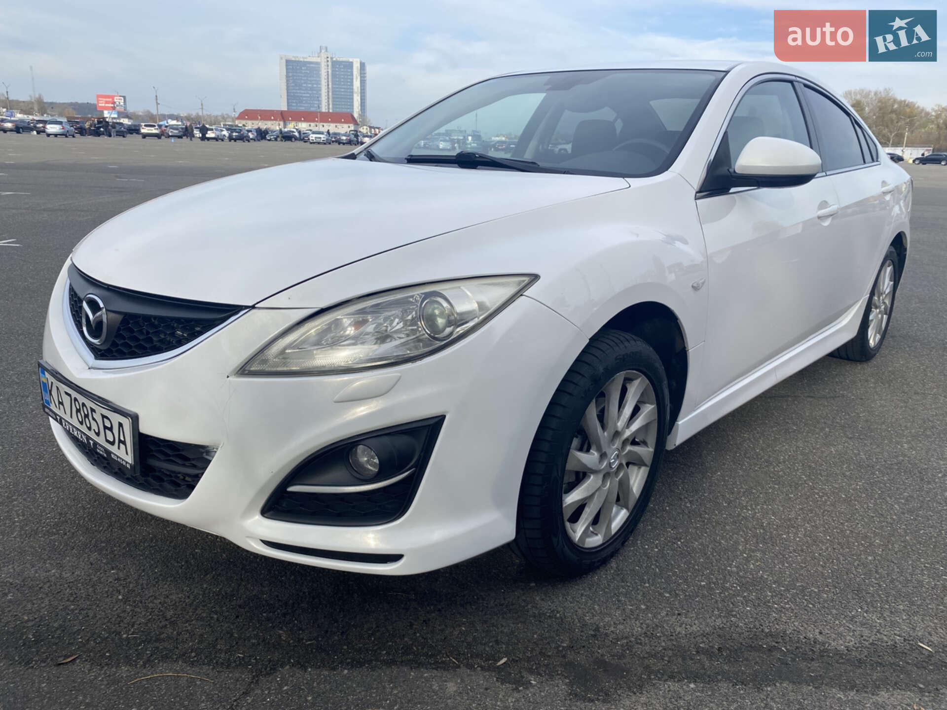 Головне фото звіту автомобіля MAZDA 6 2011