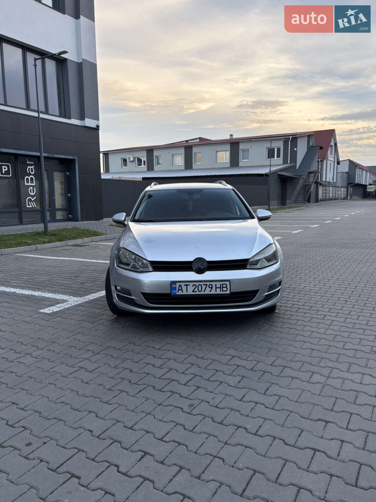 VOLKSWAGEN GOLF VARIANT 2013