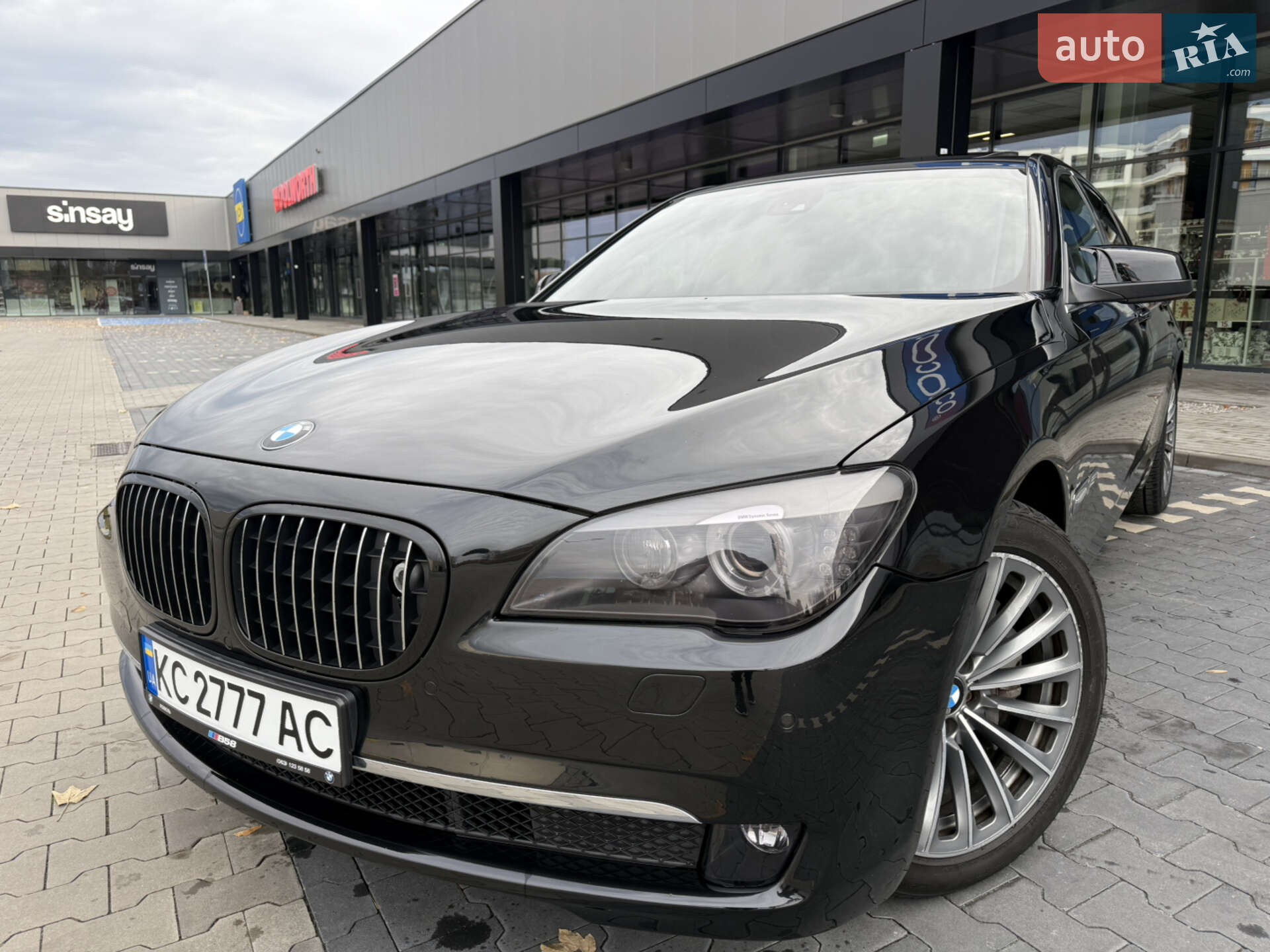 BMW 740I 2008