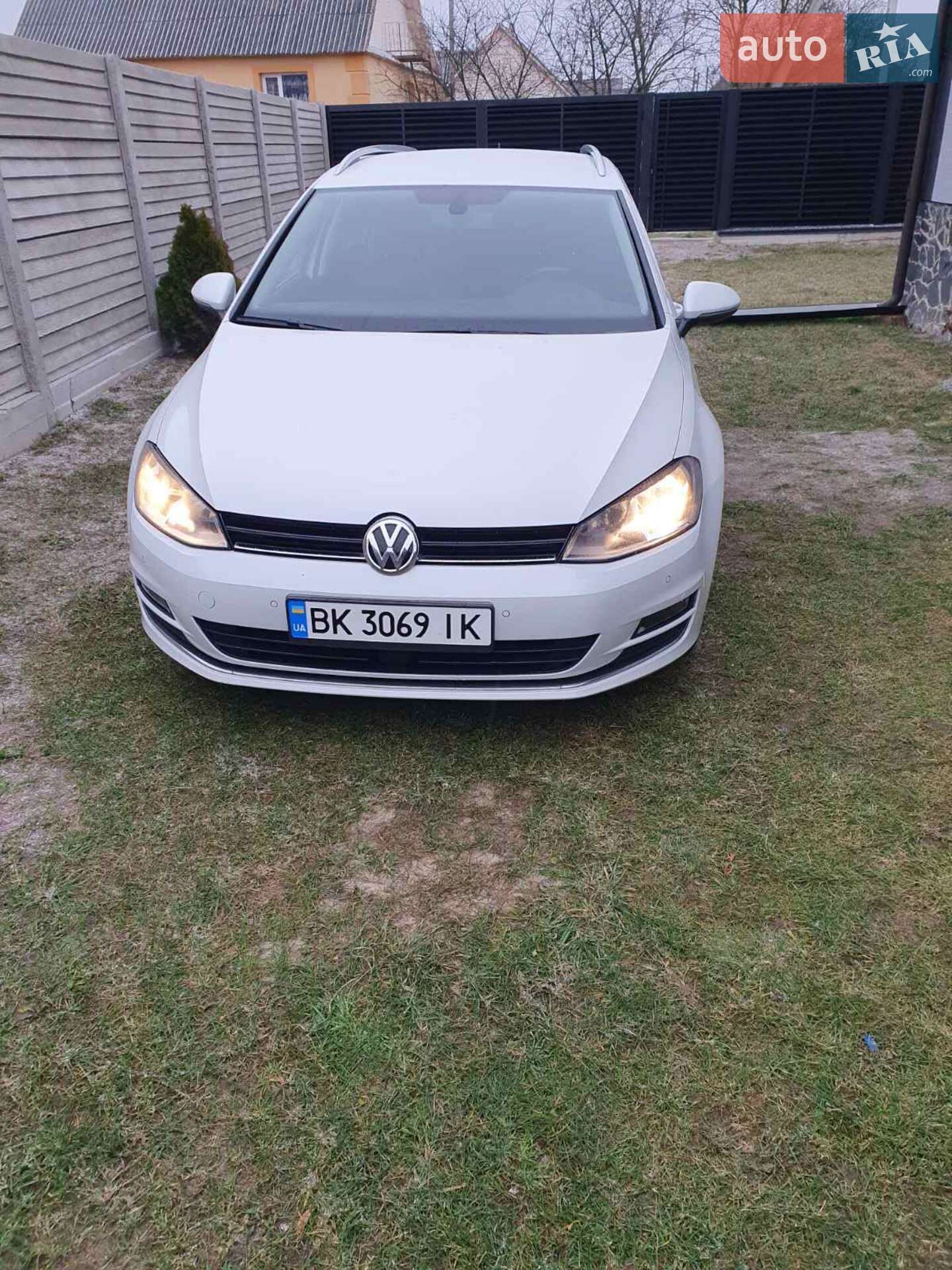 VOLKSWAGEN GOLF 2014