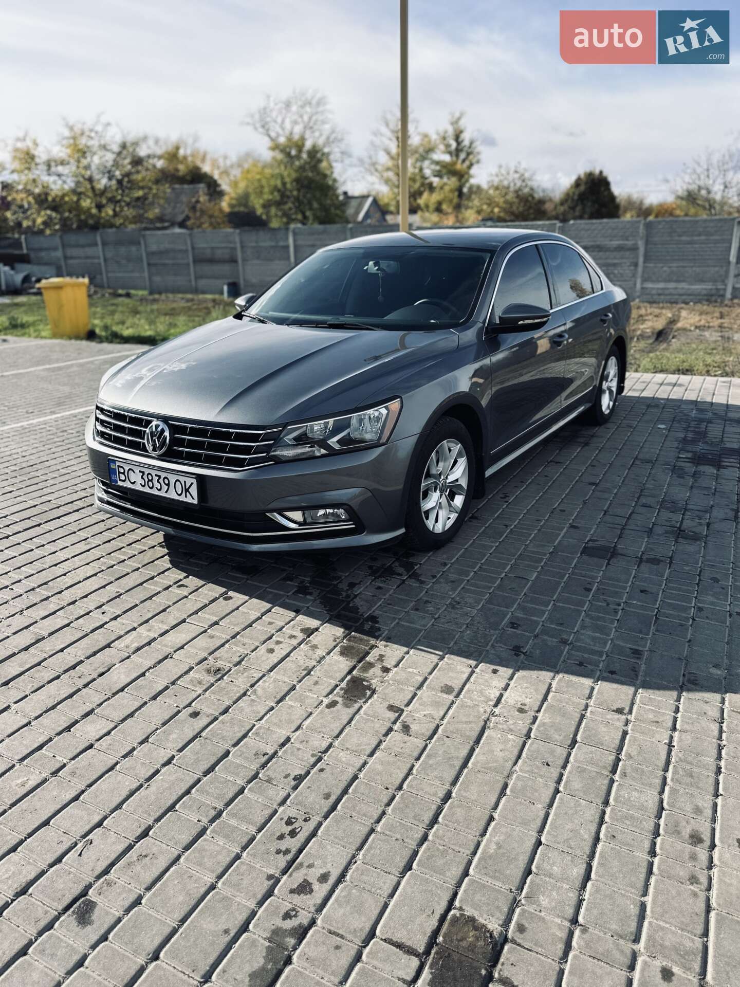 VOLKSWAGEN PASSAT 2015