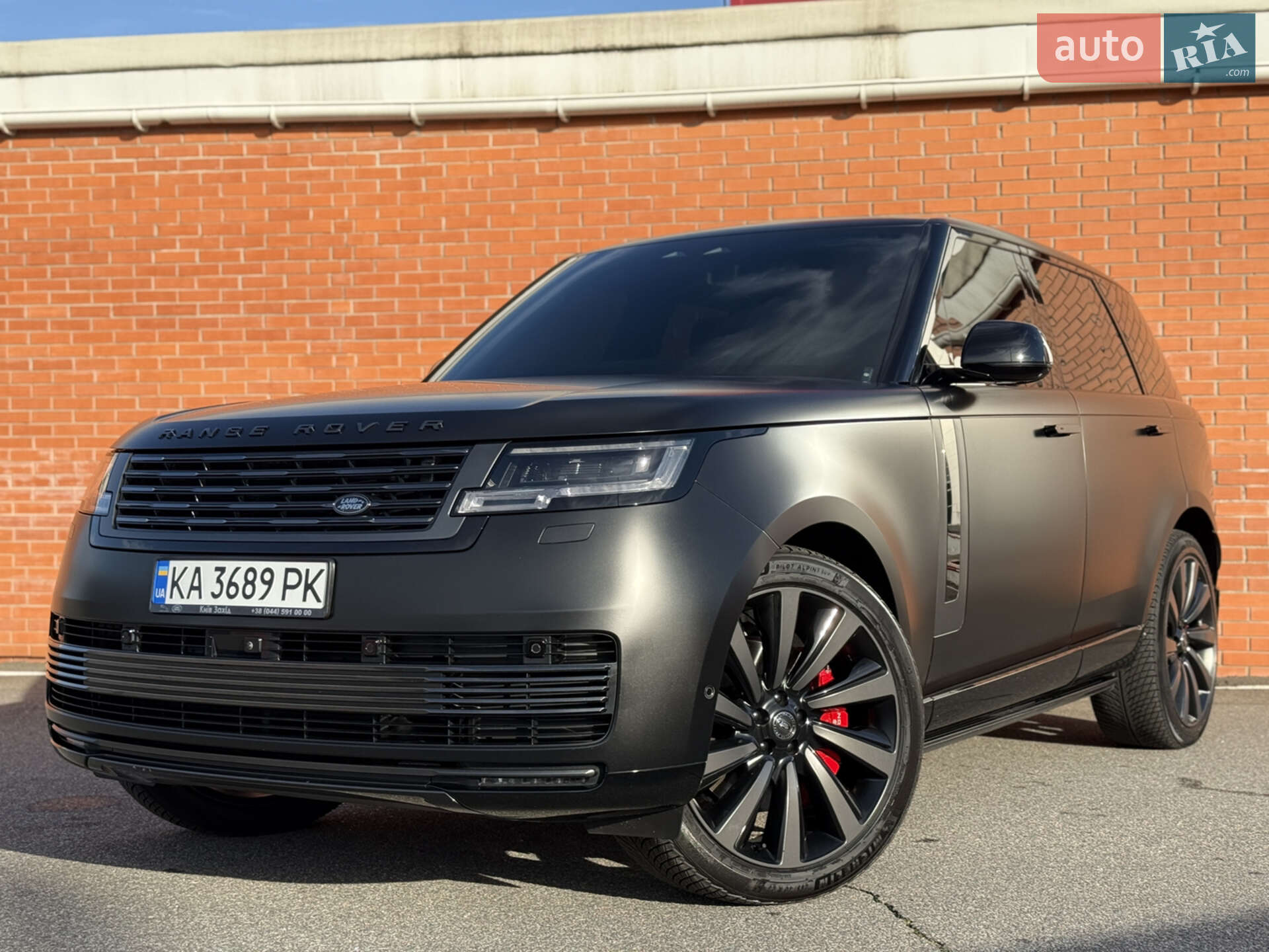 Головне фото звіту автомобіля LAND ROVER RANGE ROVER 2024