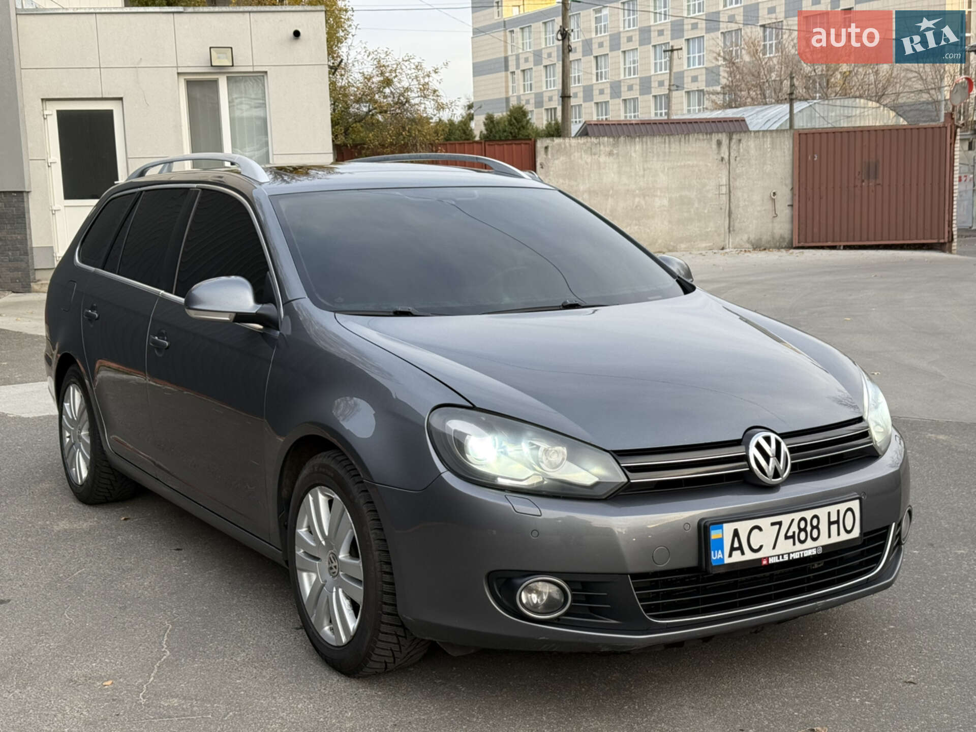 VOLKSWAGEN GOLF 2010
