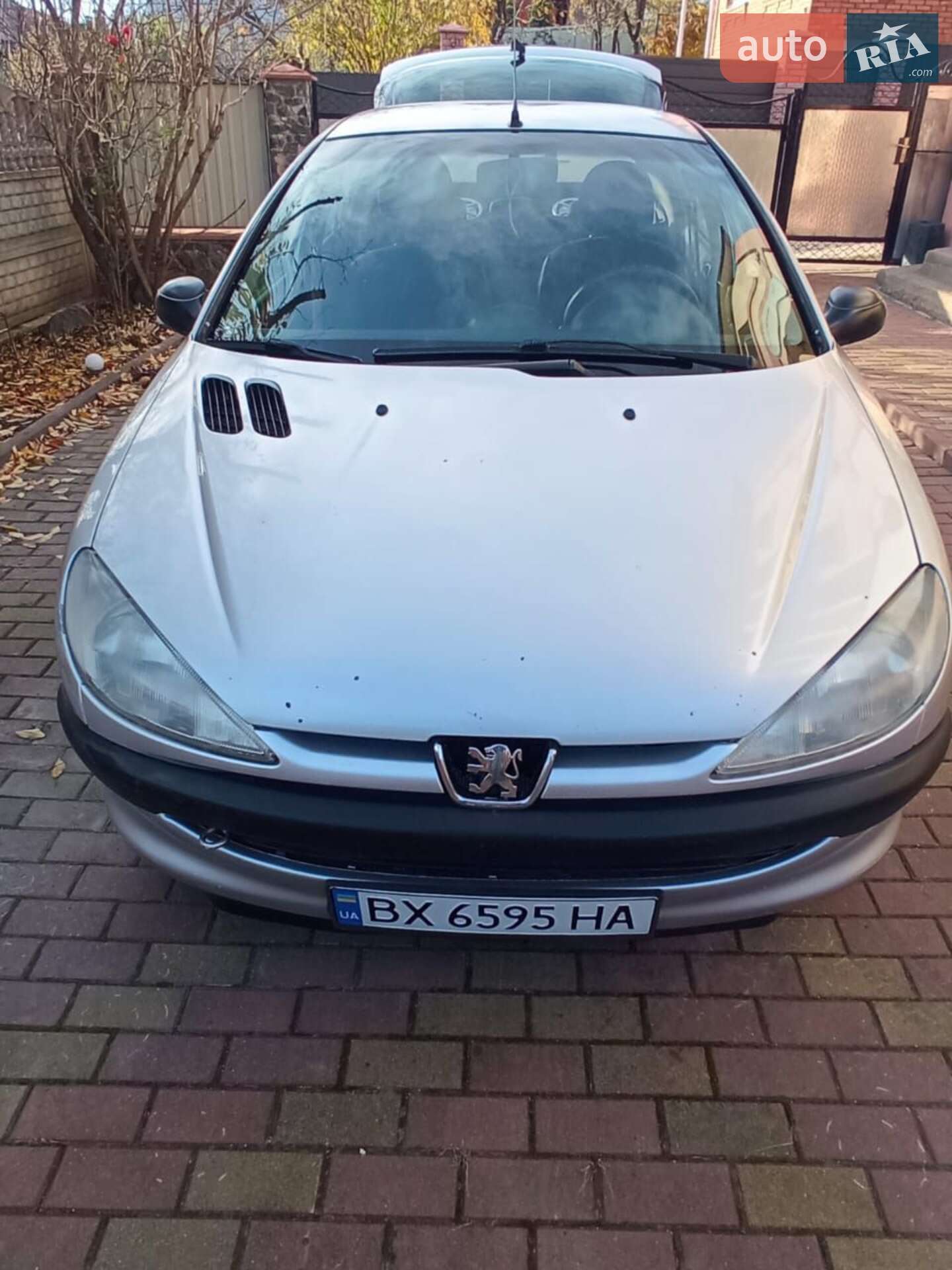 PEUGEOT 206 2002