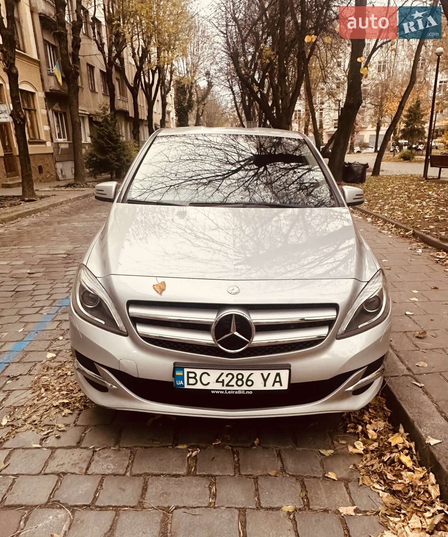 MERCEDES-BENZ B 250E 2016