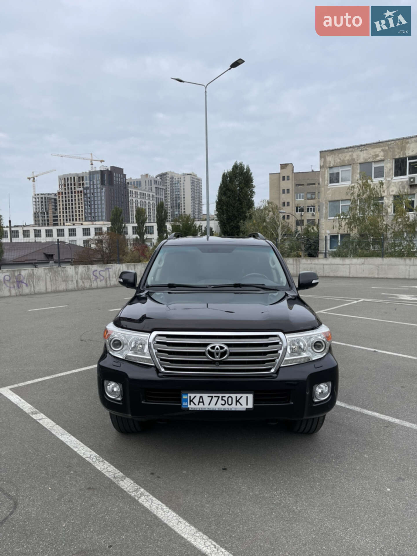 TOYOTA LAND CRUISER 2012