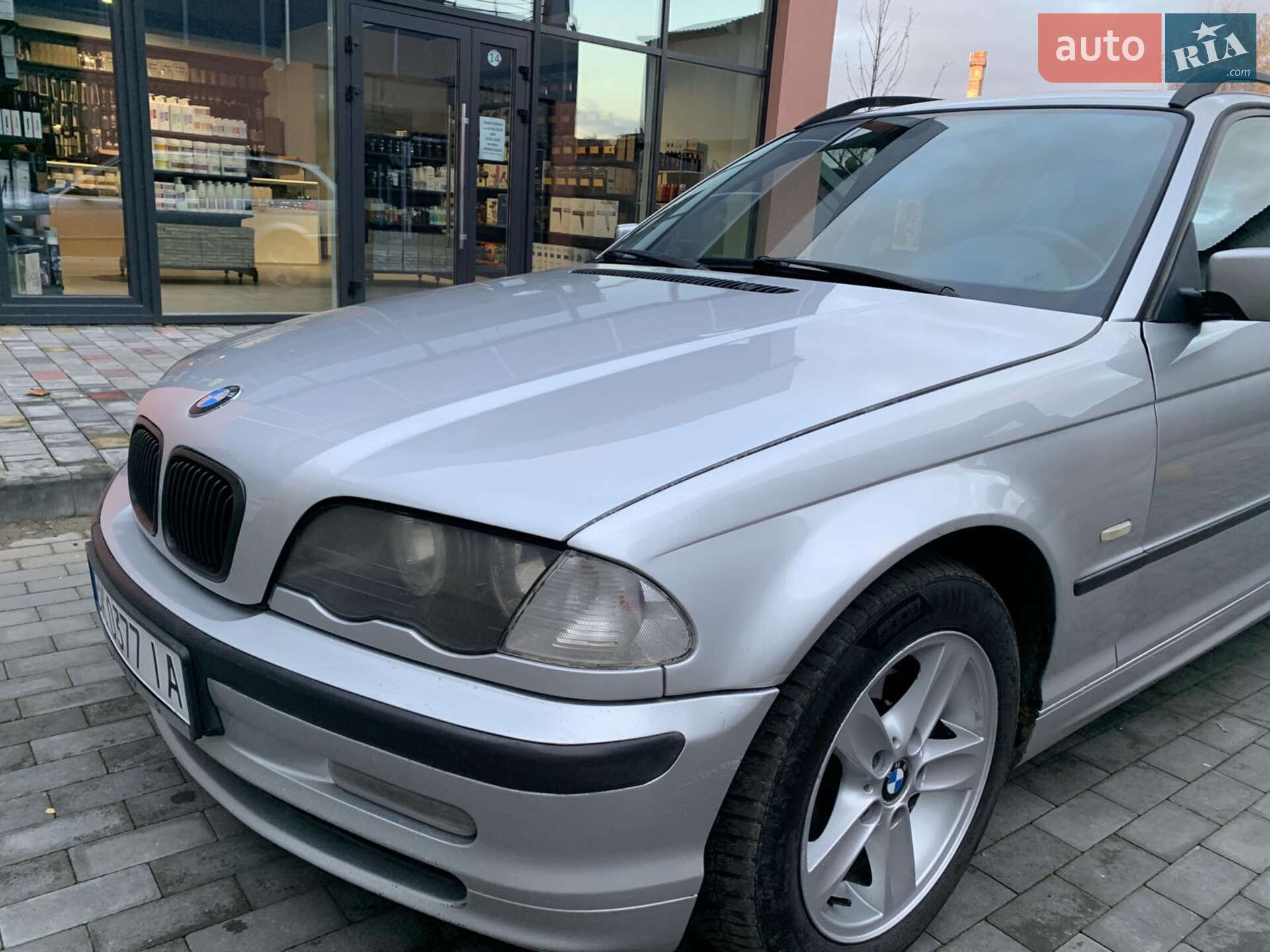 Головне фото звіту автомобіля BMW 320D 2001
