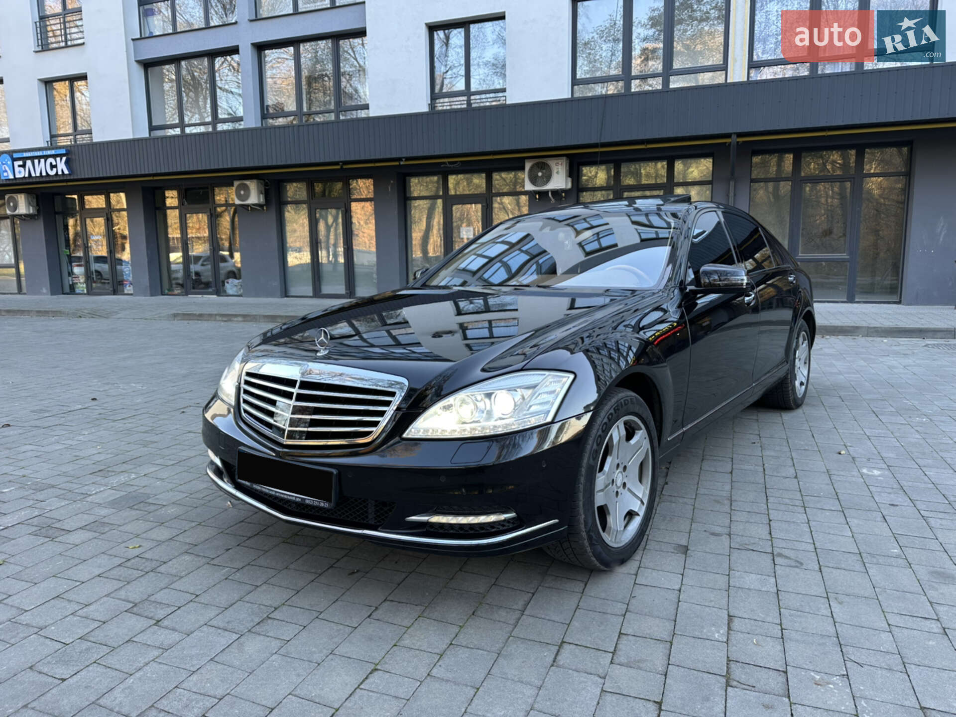 Головне фото звіту автомобіля MERCEDES-BENZ S 500 2008