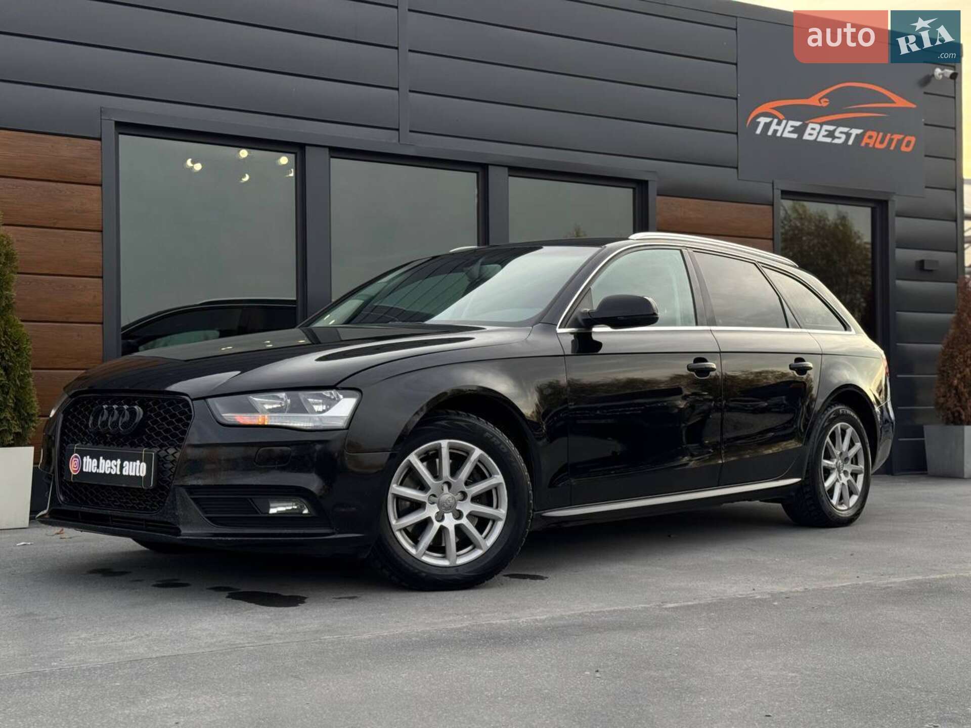 AUDI A4 AVANT 2012