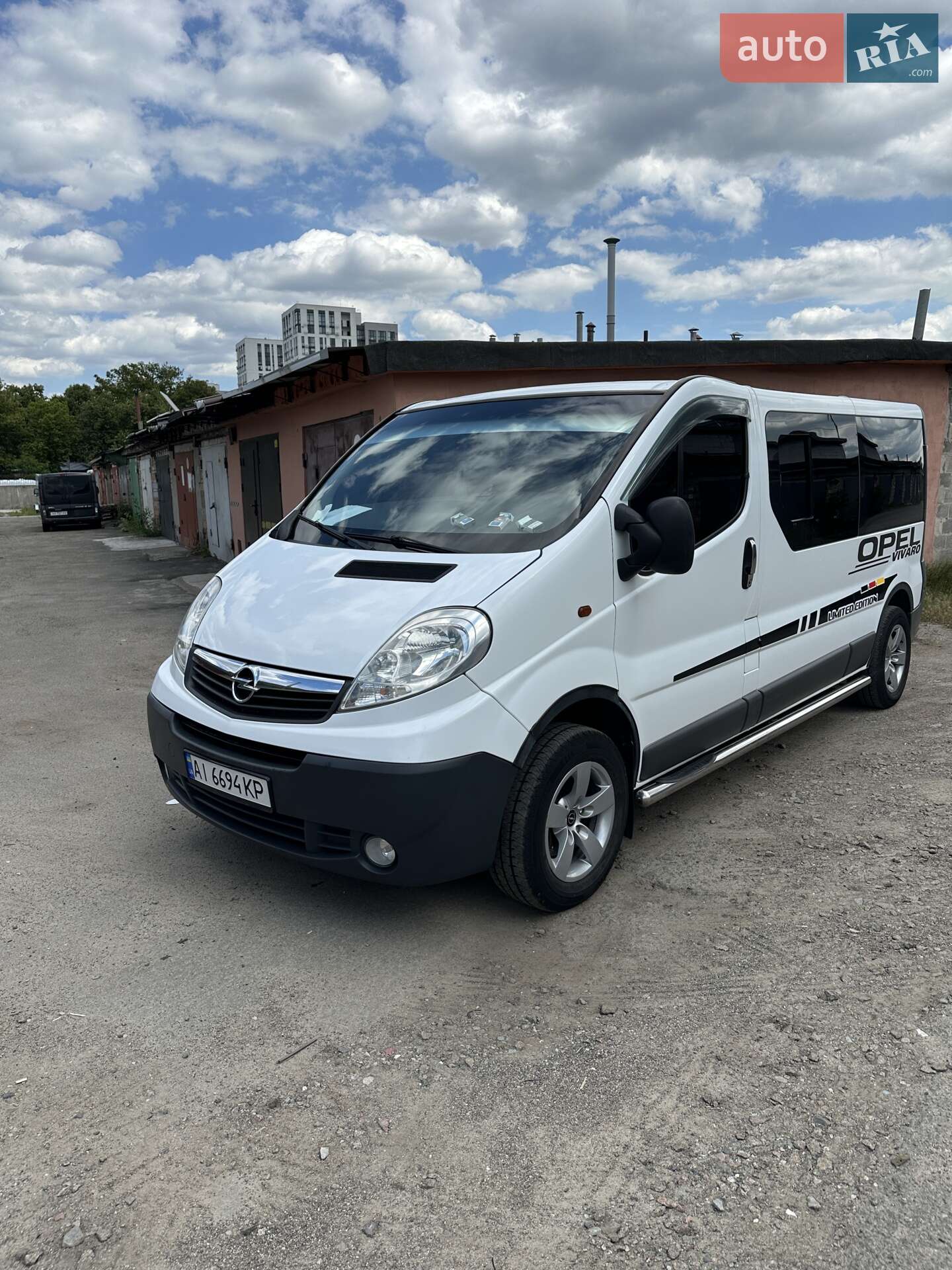 OPEL VIVARO 2008