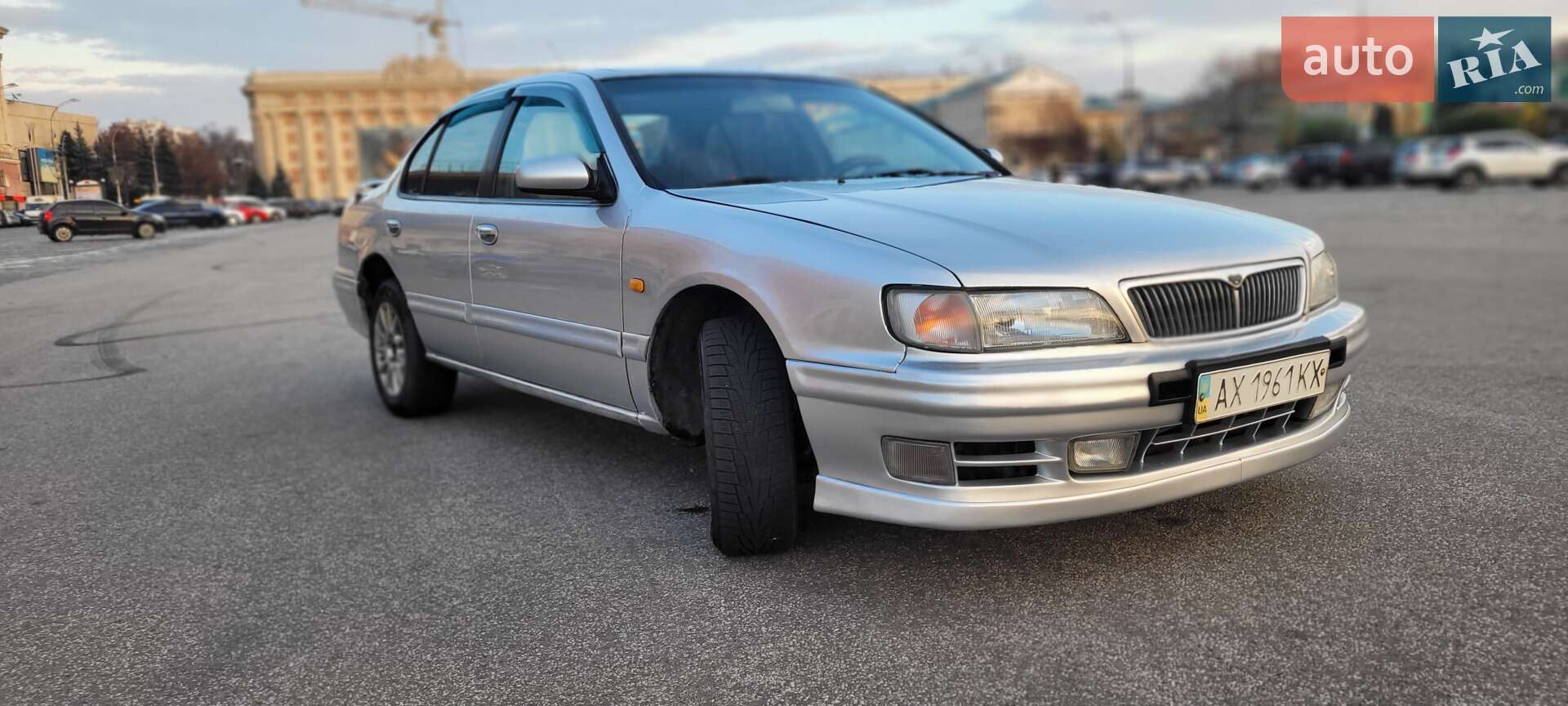 NISSAN MAXIMA 1998