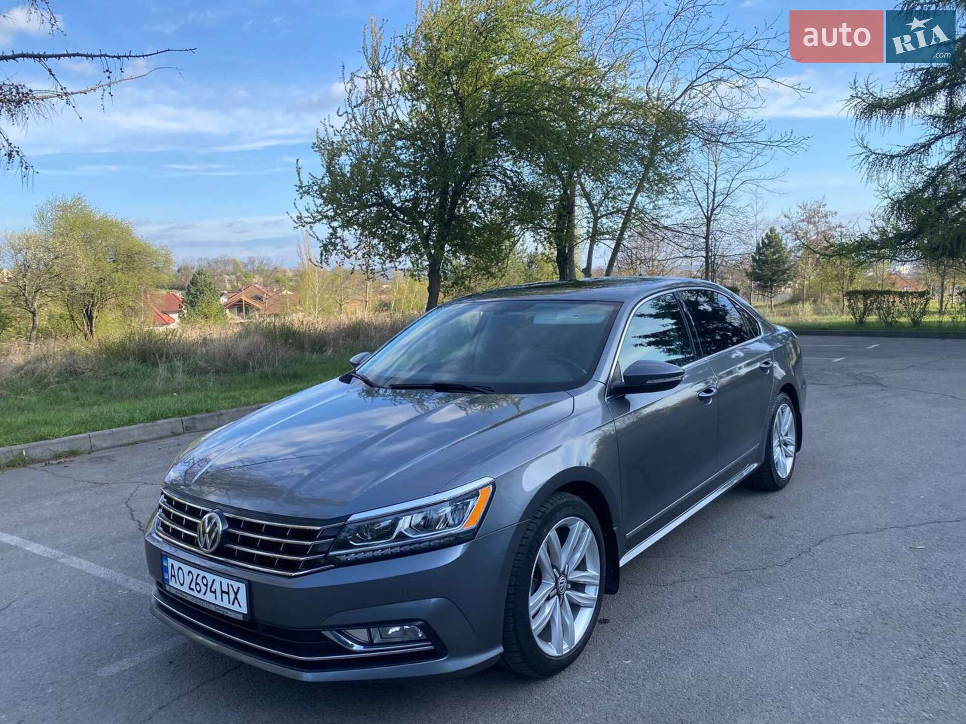 VOLKSWAGEN PASSAT 2016