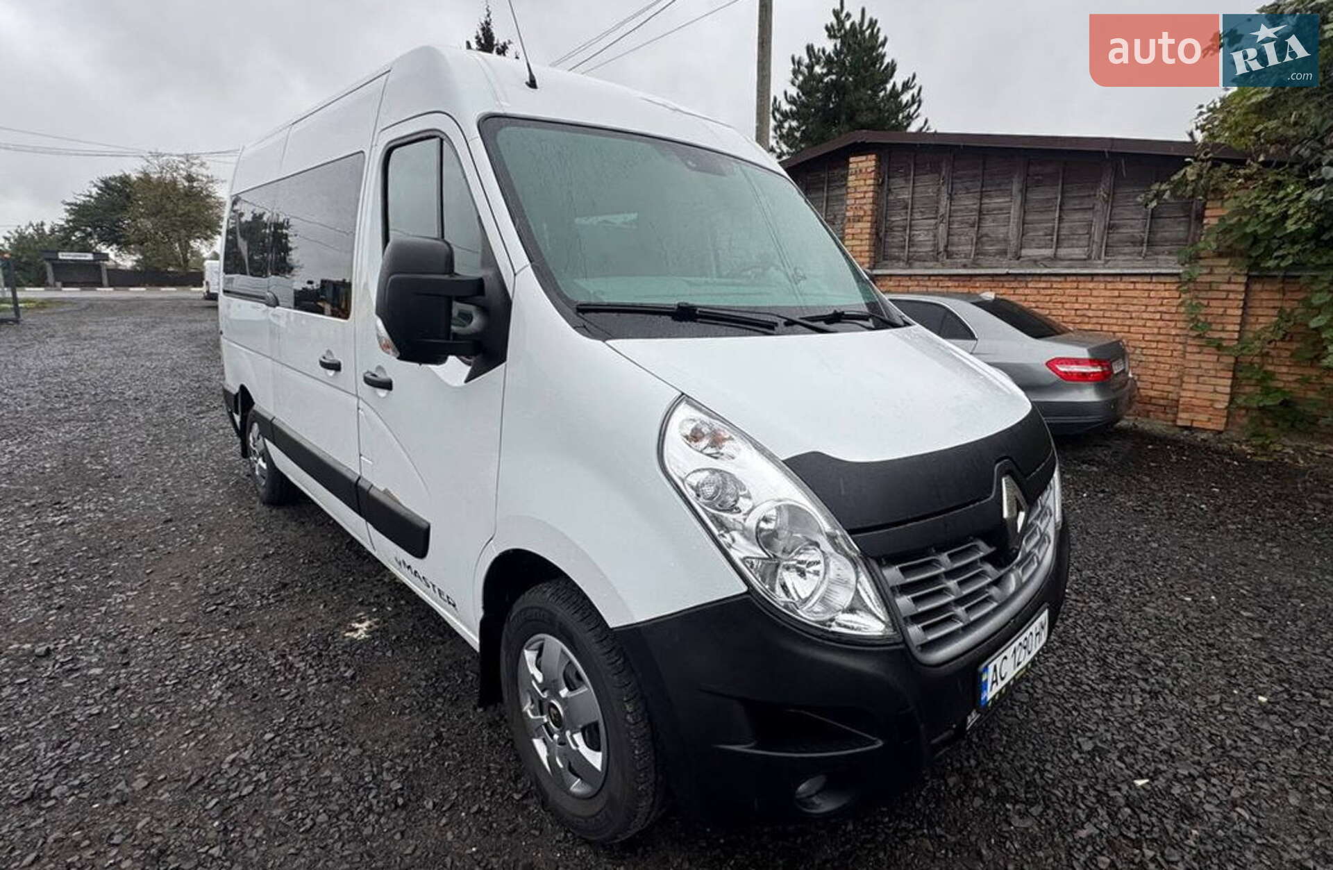 Головне фото звіту автомобіля RENAULT MASTER 2017