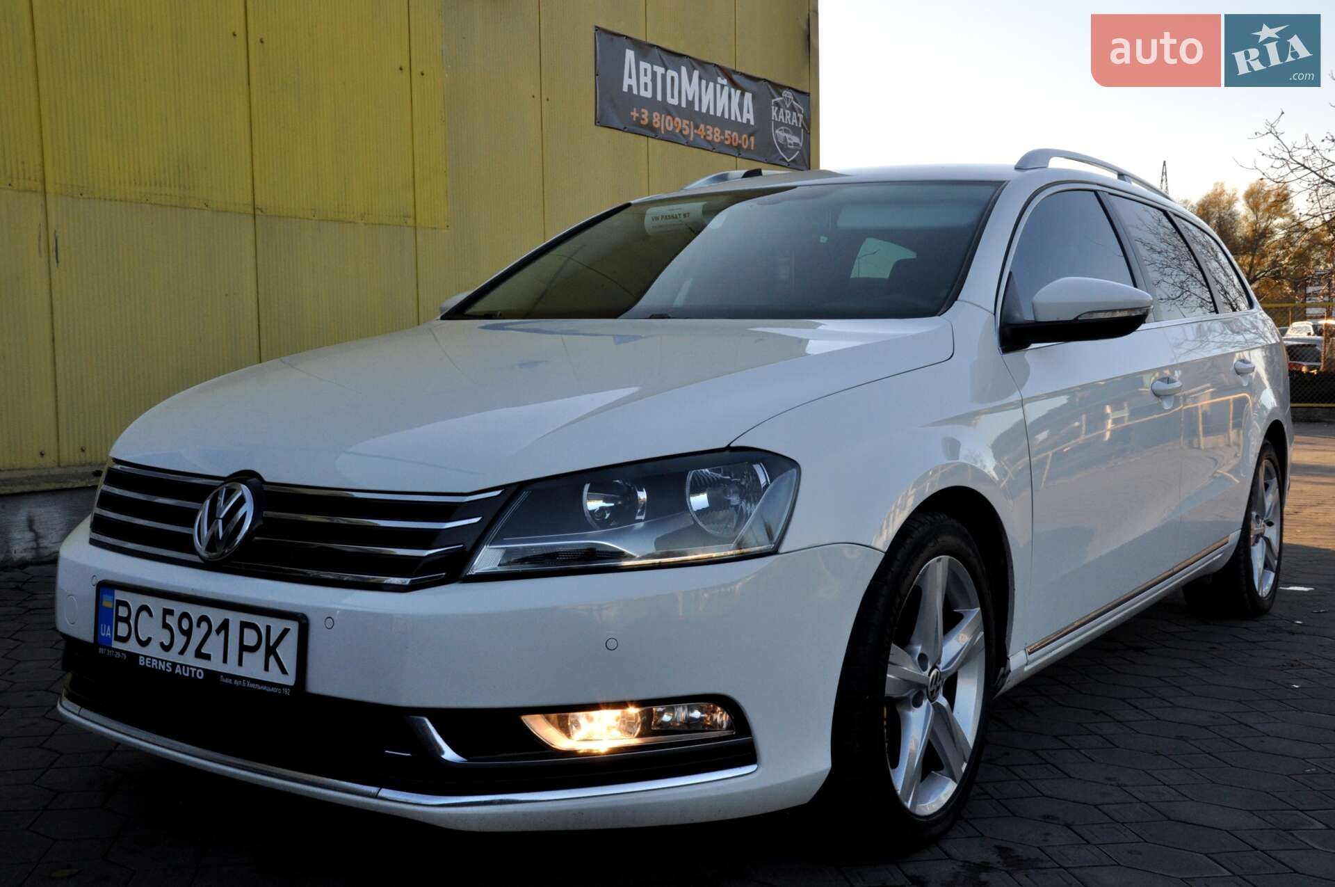 VOLKSWAGEN PASSAT 2011