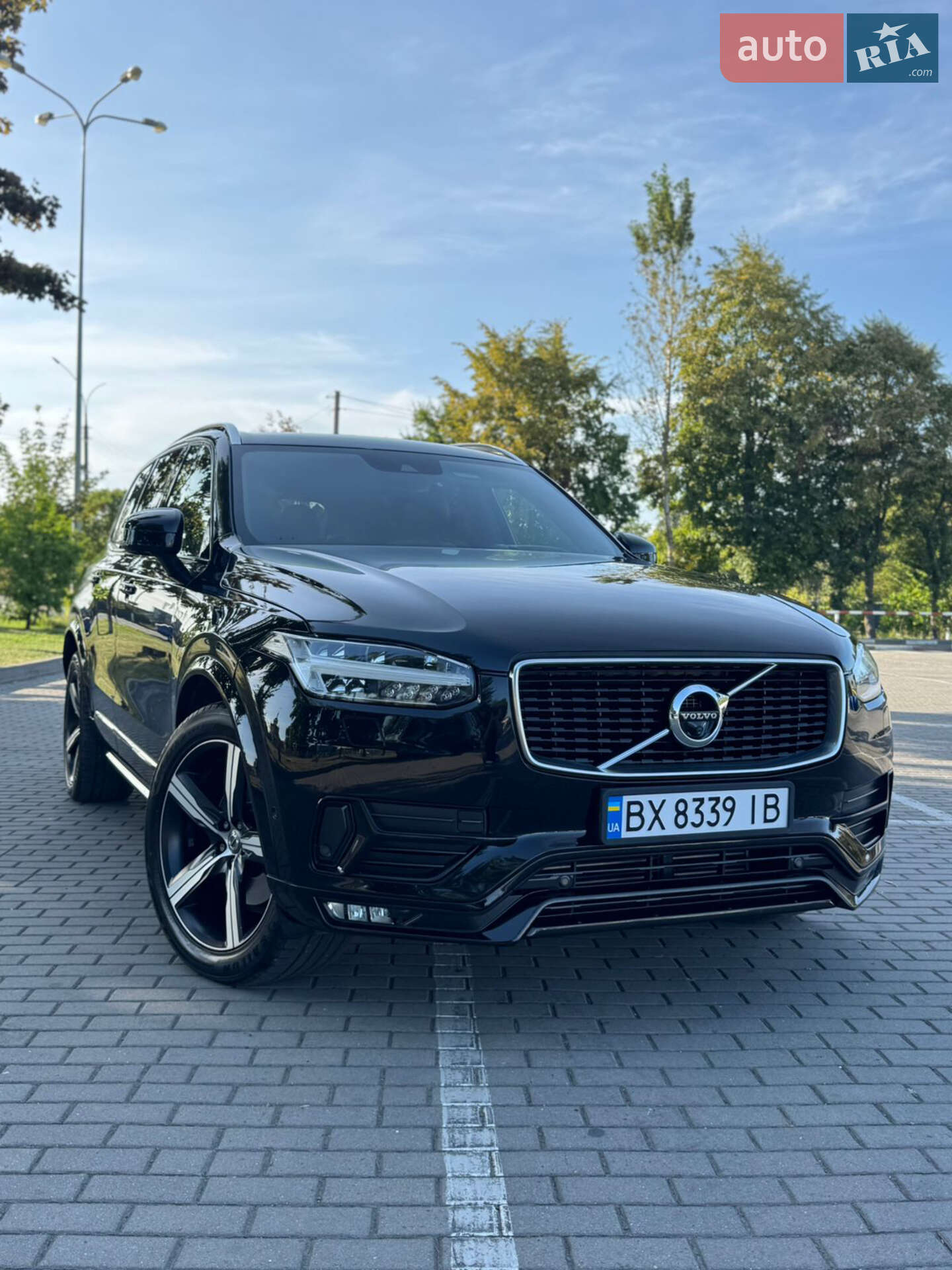 Головне фото звіту автомобіля VOLVO XC90 2016