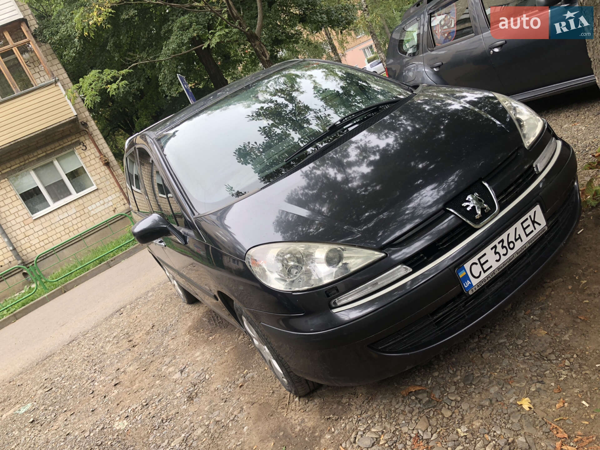 PEUGEOT 807 2004