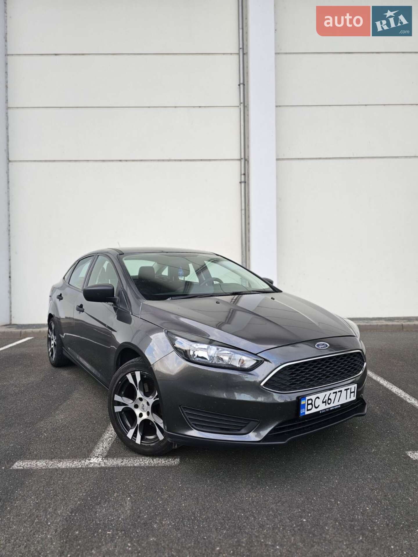 Головне фото звіту автомобіля FORD FOCUS 2018