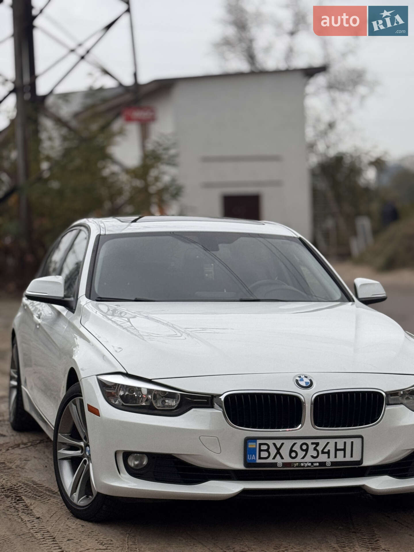 BMW 328 2013