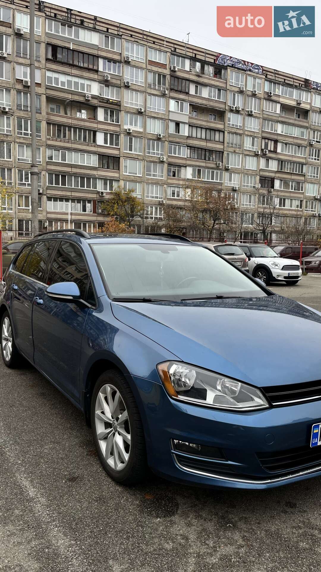 VOLKSWAGEN GOLF 2017