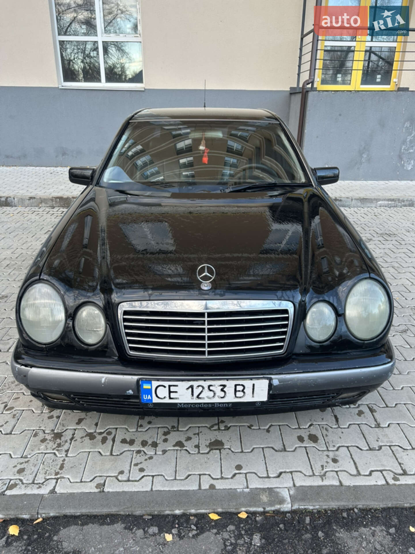 MERCEDES-BENZ 210 1999
