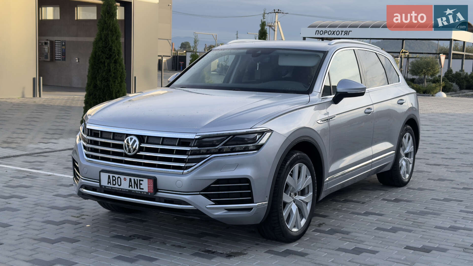 VOLKSWAGEN TOUAREG 2019