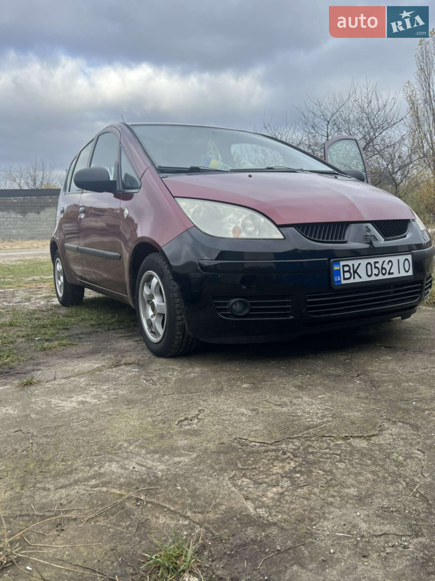 MITSUBISHI COLT 2004