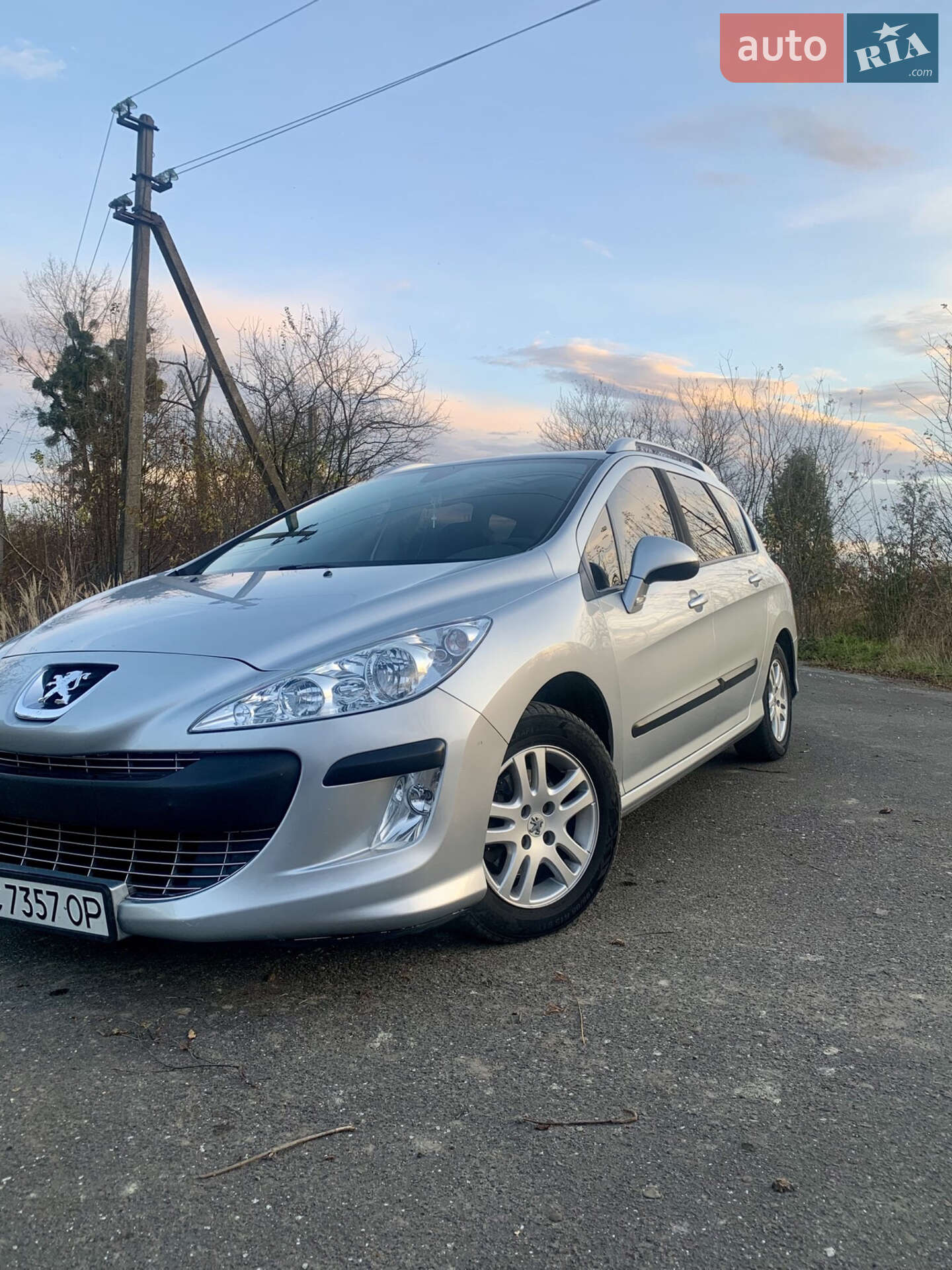 Головне фото звіту автомобіля PEUGEOT 308 2009