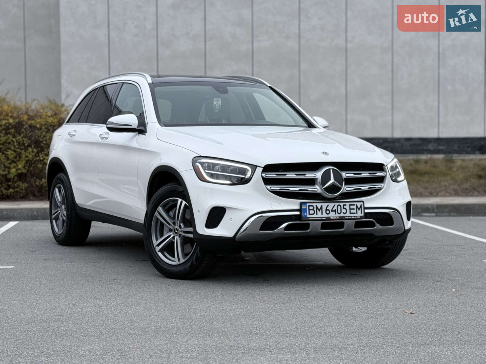 MERCEDES-BENZ GLC 300 2021