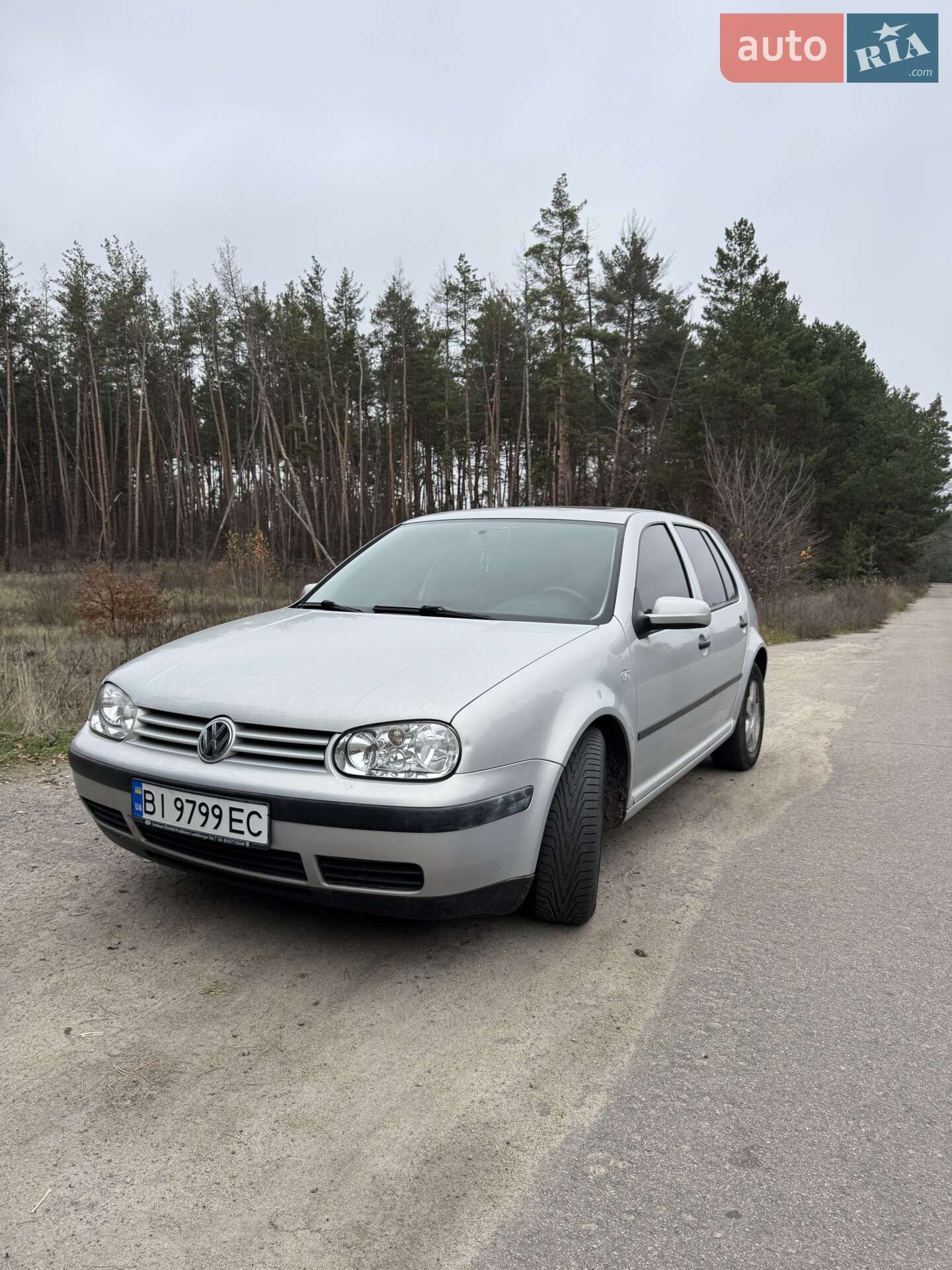 VOLKSWAGEN GOLF 1997