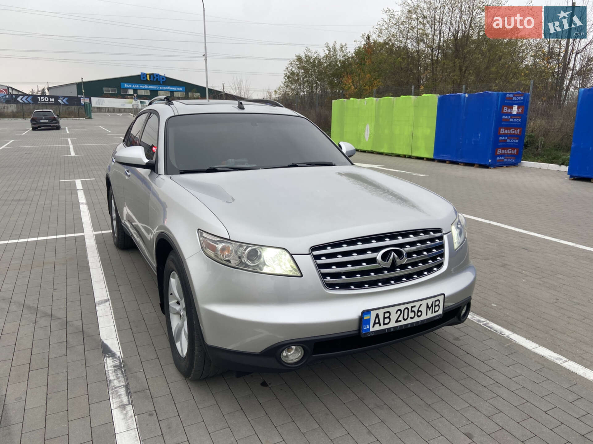 INFINITI FX35 2004