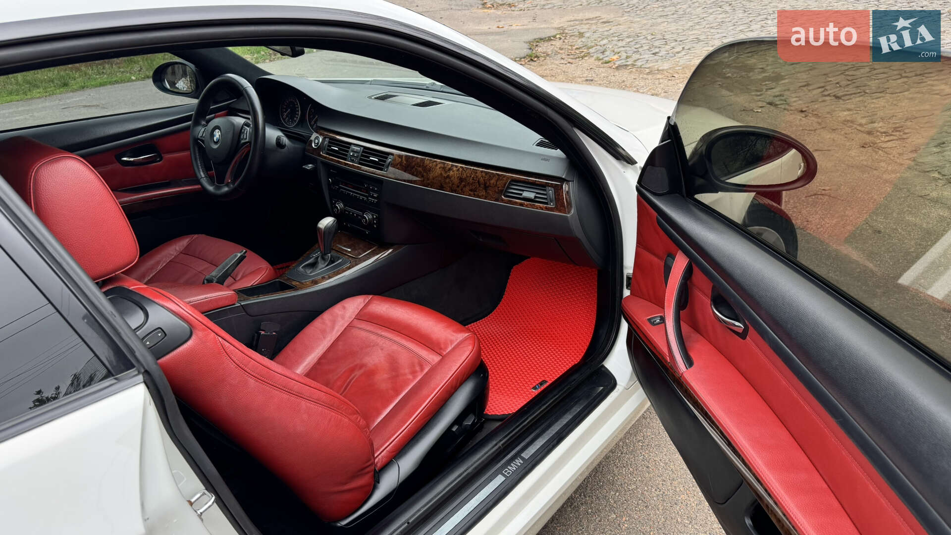 BMW 325 2006