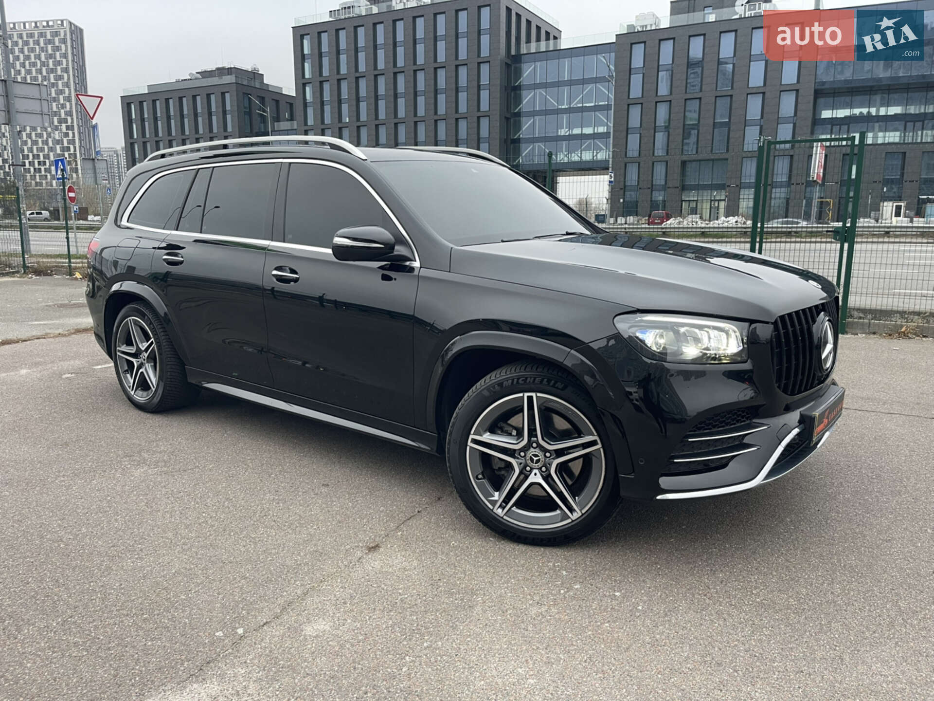 MERCEDES-BENZ GLS 400 D 2022