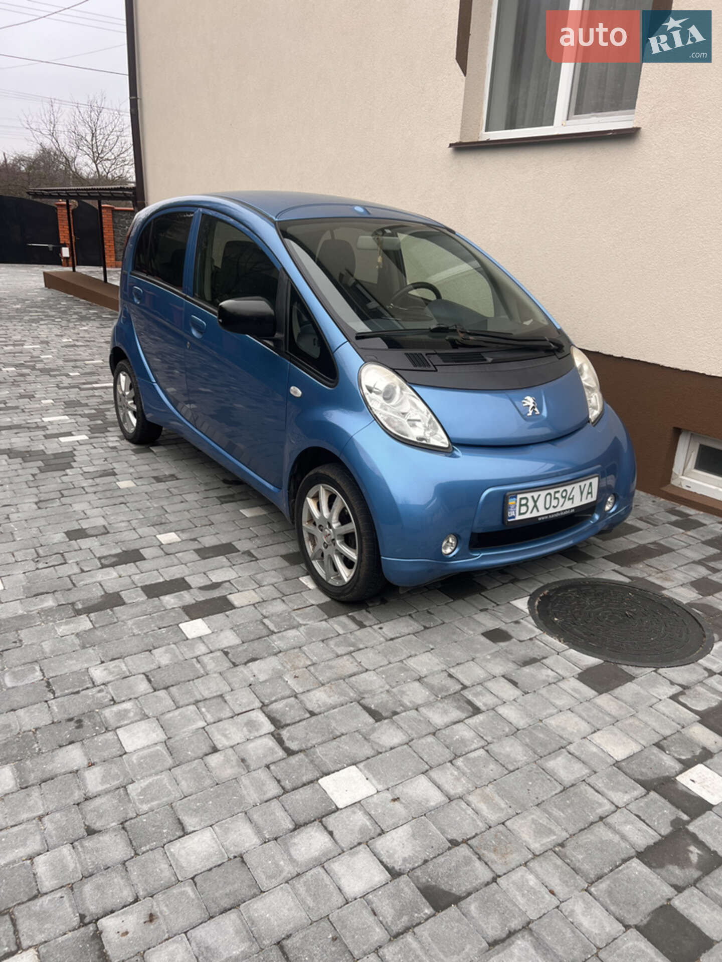 PEUGEOT ION 2010