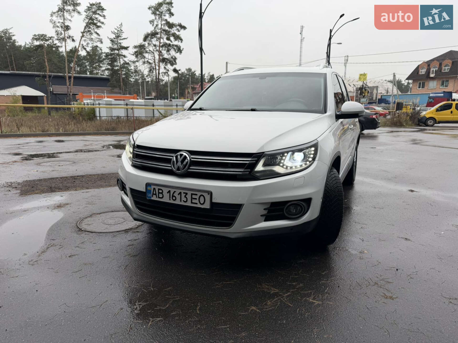 VOLKSWAGEN TIGUAN 2012