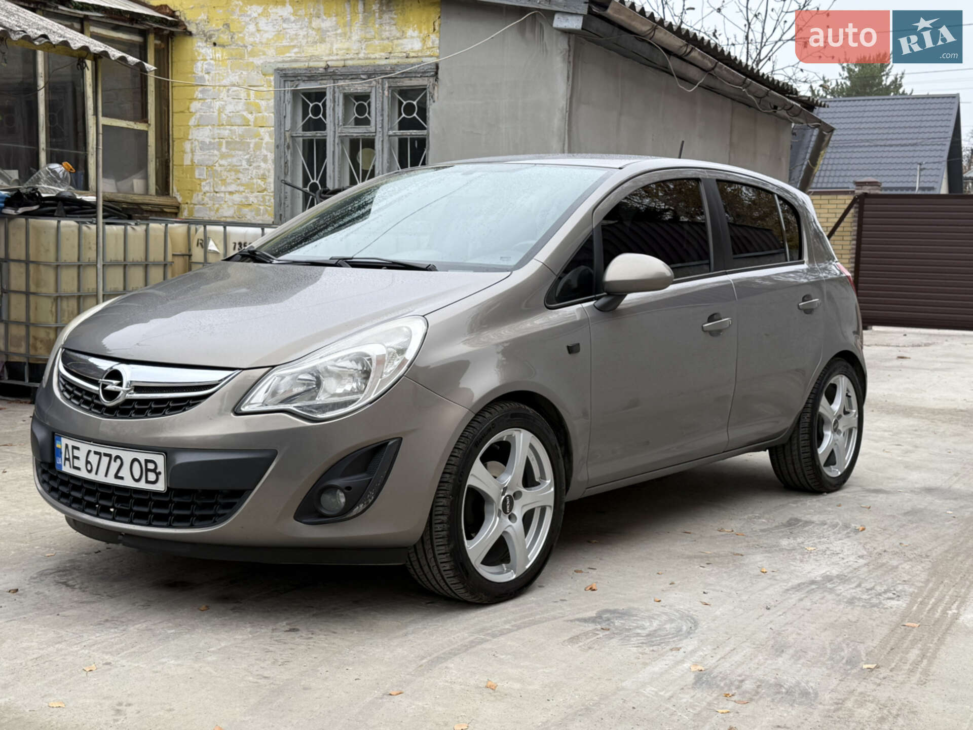 OPEL CORSA 2013