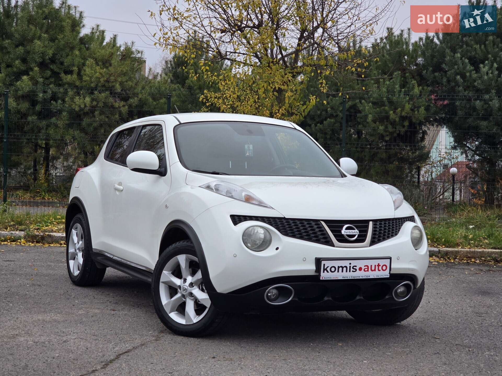 Головне фото звіту автомобіля NISSAN JUKE 2012